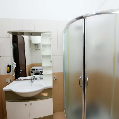 Apartment Safo *