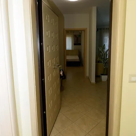 Safo Apartment